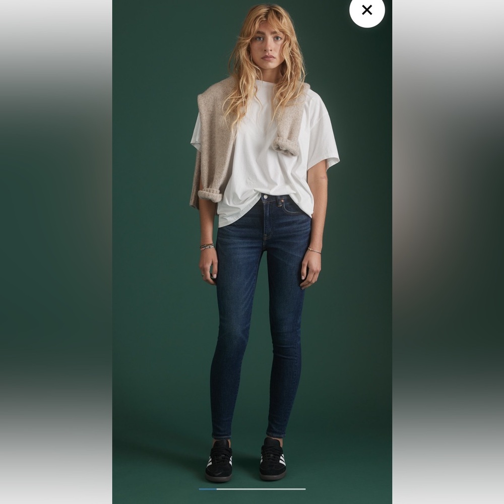AE77 Premium High-Waisted Jegging, size 2 short